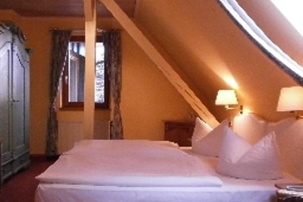 Zur Ausspanne Gasthof und Landhotel (Ostdeutschland)